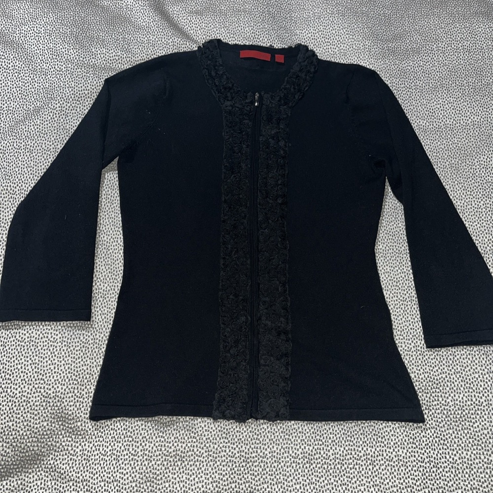 "Red"‎ Brand Black Chiffon Rose Embellished Cardigan Sweater Zip Up Size Small